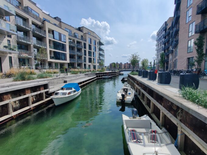 Lækker møbleret lejlighed | København SV.