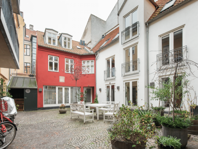 Flot lejlighed i roligt og charmerende baghus | København K | LejeMægleren