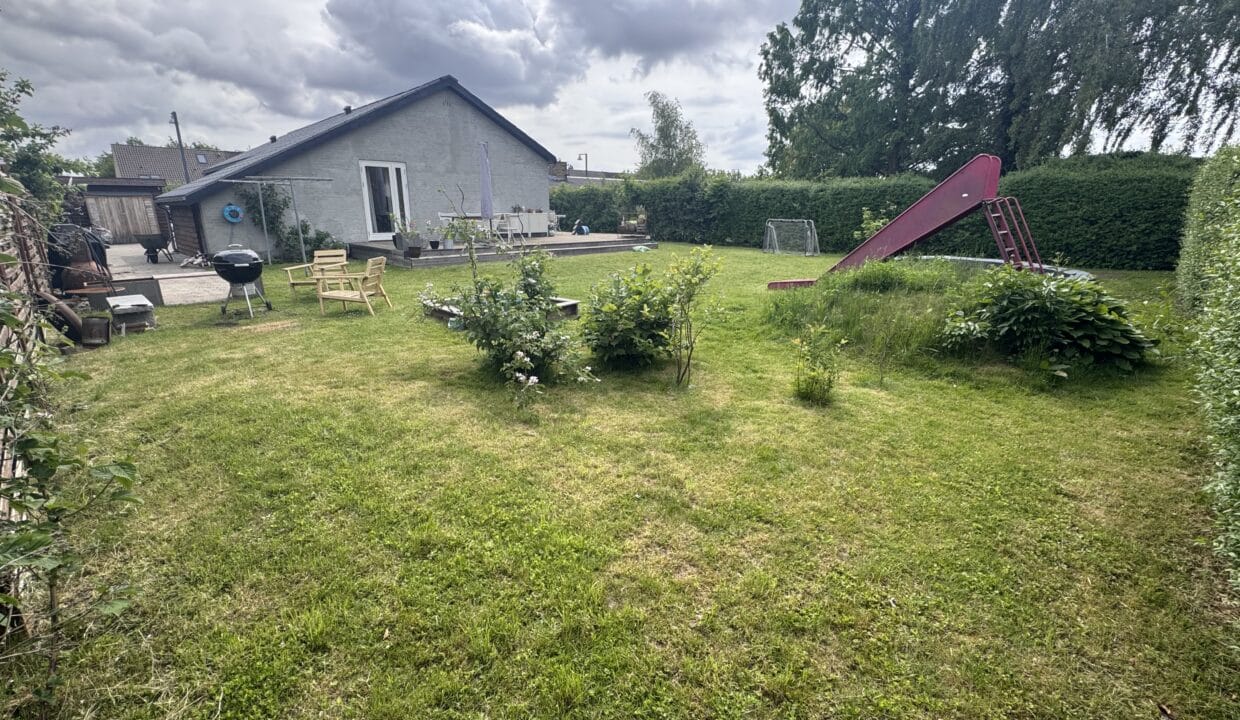 Værelser & have-18