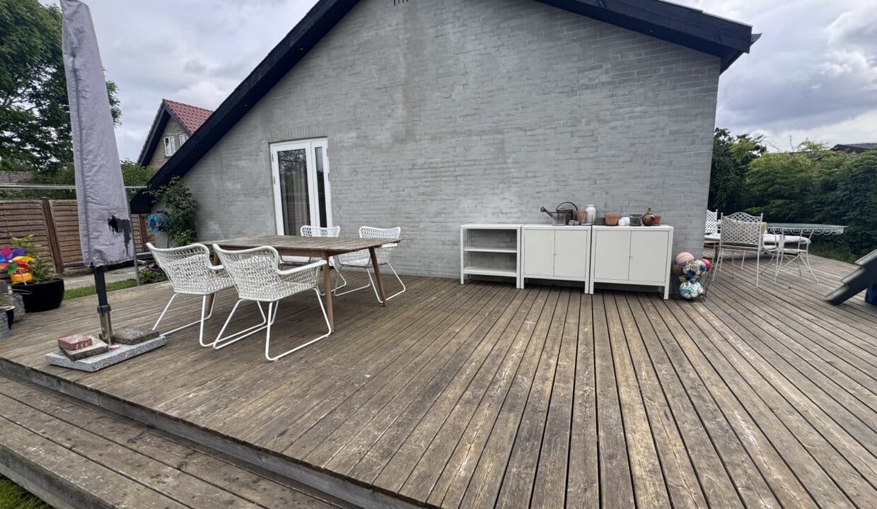 Værelser & have-22