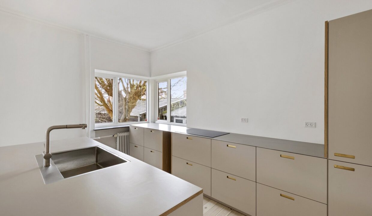 1db1d910b776ad2caab00a8c7a1f788c