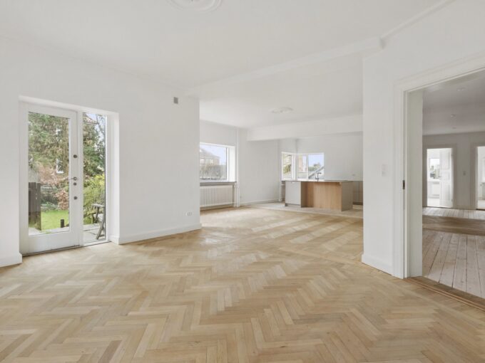 Nyrenoveret villalejlighed | Gentofte | LejeMægleren