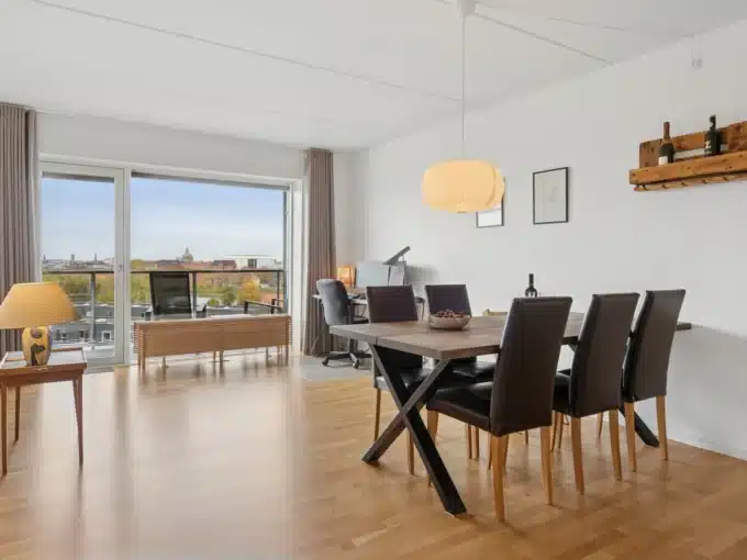 Lejlighed med spektakulær udsigt | København K. | LejeMægleren