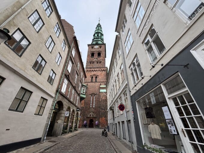 Fuldt møbleret lejlighed i centrum | København K | LejeMægleren