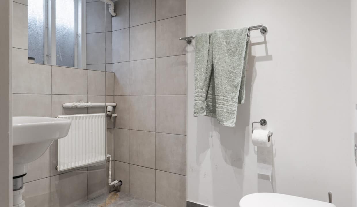 Voldmestergade 27 int. 42