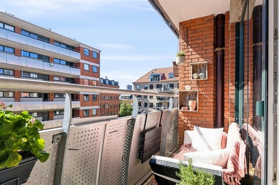 Møbleret lejlighed med elevator og privat stor altan | København N billede 4