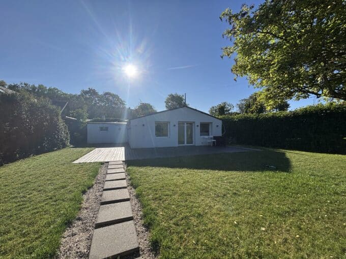 Nyopført villa med privat hyggelig have | Valby | LejeMægleren