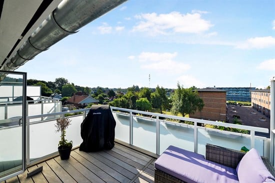 Nyrenoveret lejlighed med privat stor terrasse | Hvidovre | LejeMægleren